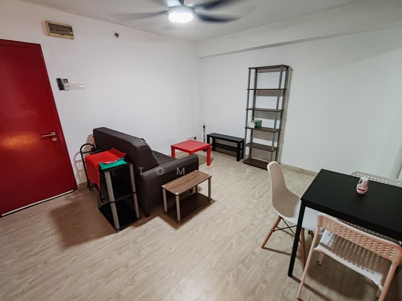 Servis Apartment untuk Disewa di SOHO @ Empire City - Tom Lee - Living Room - PropertyGuru.com.my