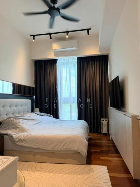 Servis Apartment untuk Dijual di Senada Residence @ KLGCC Resort - Fabian George - Bedroom - PropertyGuru.com.my