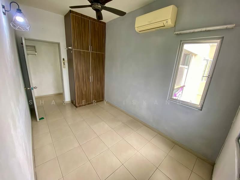 Apartment for Sale at Baiduri Court Apartment - Shaziery Iskandar - Bedroom - PropertyGuru.com.my