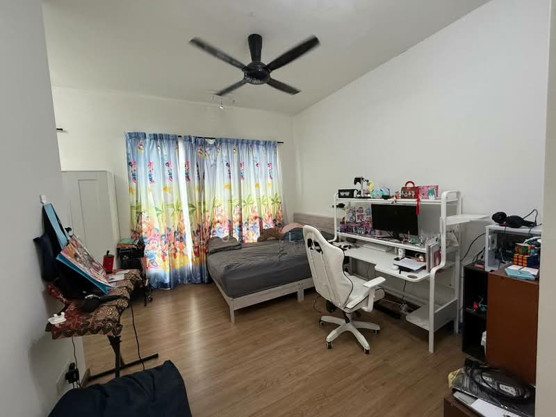 Bungalow for Rent in Taman Desa Tebrau (Tebrau) - Lui Lui - Bedroom - PropertyGuru.com.my