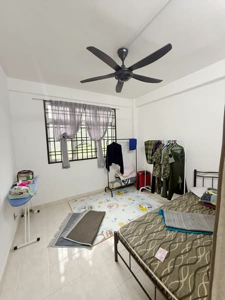 Apartment for Sale at Vista Seri Alam - JAN AU - Bedroom - PropertyGuru.com.my