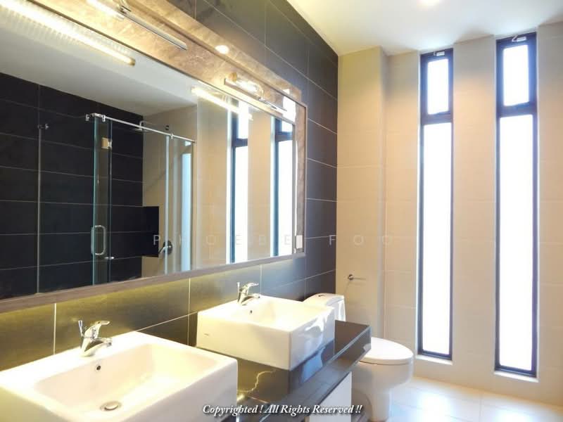 Semi-Detached House for Rent in Straits View (Johor Bahru) - Phoebe Foo - Bathroom - PropertyGuru.com.my