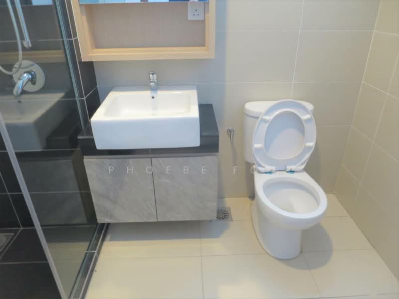 Semi-Detached House for Rent in Straits View (Johor Bahru) - Phoebe Foo - Bathroom - PropertyGuru.com.my