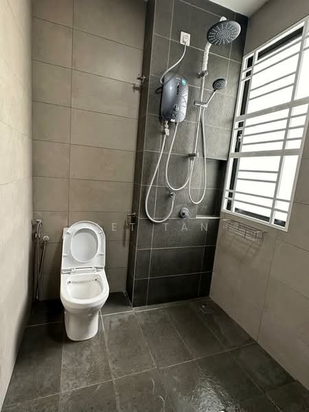 2-storey Terraced House for Rent in Taman Putra Prima (Puchong) - Jet Tan - Bathroom - PropertyGuru.com.my