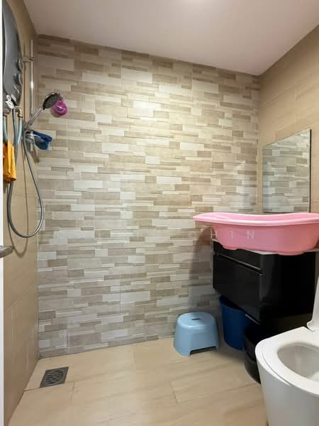 2.5-storey Terraced House for Sale in Bukit Antarabangsa (Ulu Kelang) - calvin Chin - Bathroom - PropertyGuru.com.my
