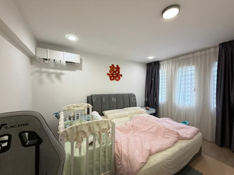 2.5-storey Terraced House for Sale in Bukit Antarabangsa (Ulu Kelang) - calvin Chin - Bedroom - PropertyGuru.com.my