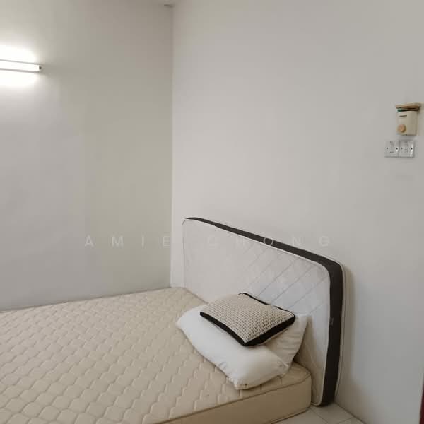 2.5-storey Terraced House for Sale in Falim (Menglembu) - Amie Chong - PropertyGuru.com.my
