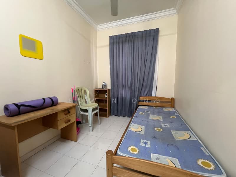 Condominium for Rent at Putra Place Condominium - Edwin Ong - Bedroom - PropertyGuru.com.my