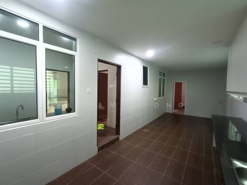 Semi-Detached House for Sale in Ipoh (Perak) - Vivian Foong - Kitchen - PropertyGuru.com.my