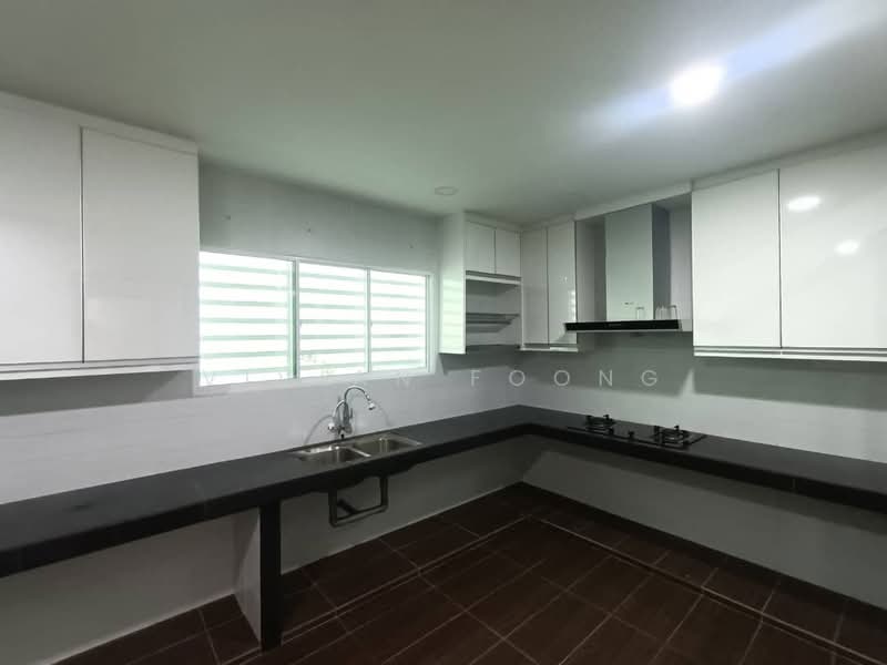 Semi-Detached House for Sale in Ipoh (Perak) - Vivian Foong - Kitchen - PropertyGuru.com.my