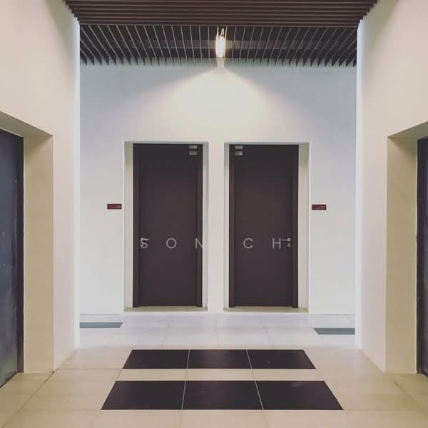 Service Residence for Rent at Emporis - Jason Chee - Corridor - PropertyGuru.com.my