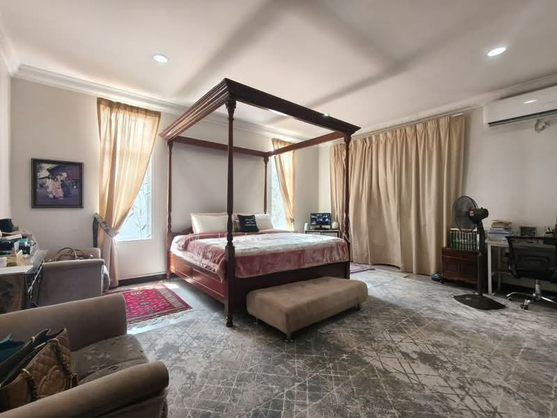 Semi-Detached House for Sale in Ukay Perdana (Ulu Kelang) - Muin Mn - Bedroom - PropertyGuru.com.my
