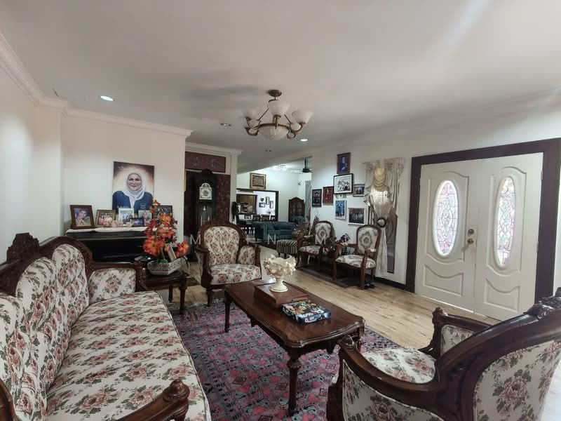 Semi-Detached House for Sale in Ukay Perdana (Ulu Kelang) - Muin Mn - Living Room - PropertyGuru.com.my