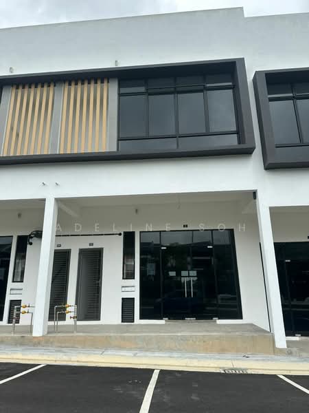 Kedai untuk Disewa di Taman Bukit Kaze (Ulu Tiram) - Adeline Soh - Exterior - PropertyGuru.com.my