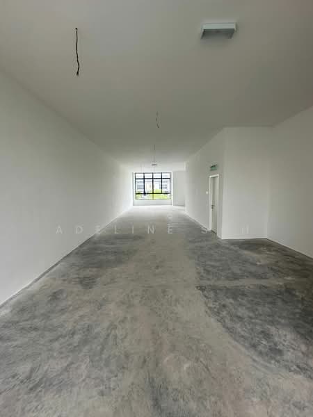 Kedai untuk Disewa di Taman Bukit Kaze (Ulu Tiram) - Adeline Soh - Interior - PropertyGuru.com.my