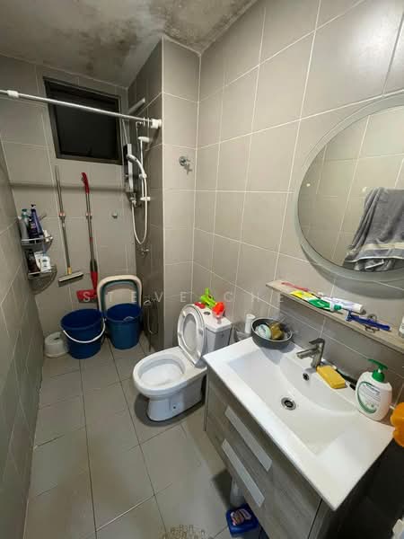 Service Residence for Sale at Suria Putra - Steve Chen - Bathroom - PropertyGuru.com.my