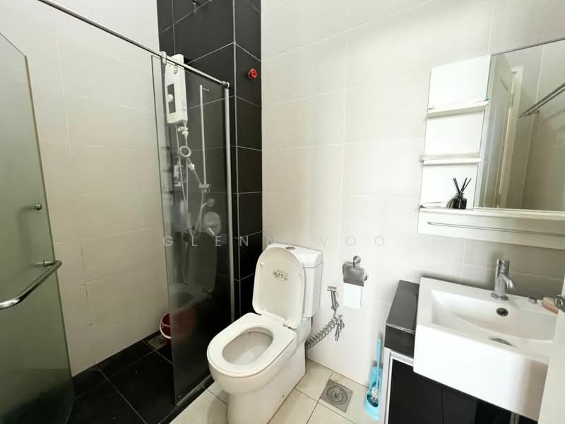 Semi-Detached House for Sale in Johor Bahru (Johor) - Glenn Woo - Bathroom - PropertyGuru.com.my