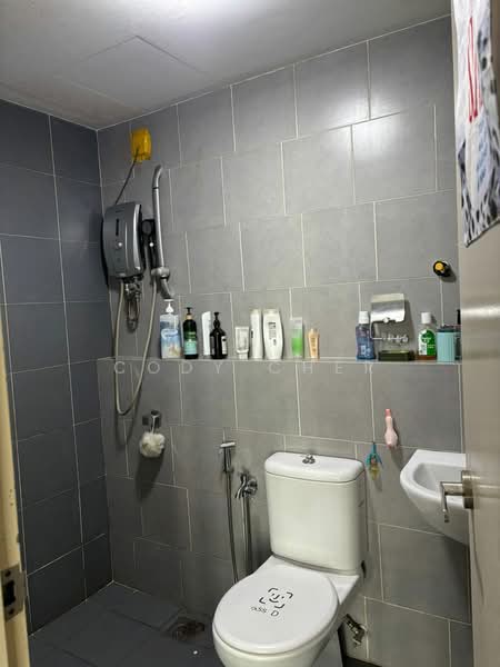 Servis Apartment untuk Disewa di One South - Cody Cher - Bathroom - PropertyGuru.com.my