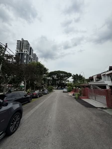 2-storey Terraced House for Sale in Taman Desa (Kuala Lumpur) - Nicson Wan - Exterior - PropertyGuru.com.my