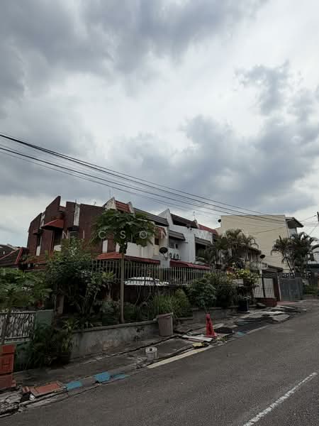 2-storey Terraced House for Sale in Taman Desa (Kuala Lumpur) - Nicson Wan - Exterior - PropertyGuru.com.my