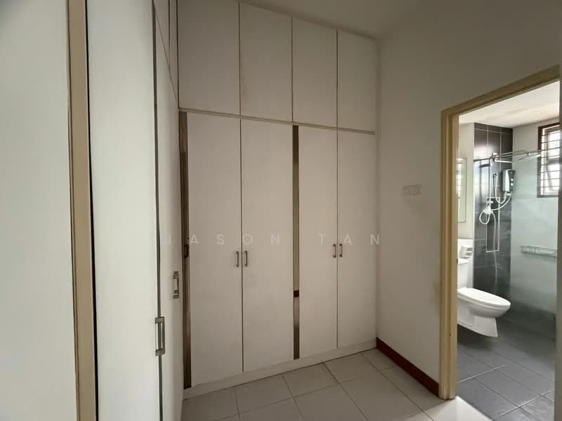 Semi-Detached House for Sale in Kempas Utama (Tebrau) - Jason Tan - Bathroom - PropertyGuru.com.my