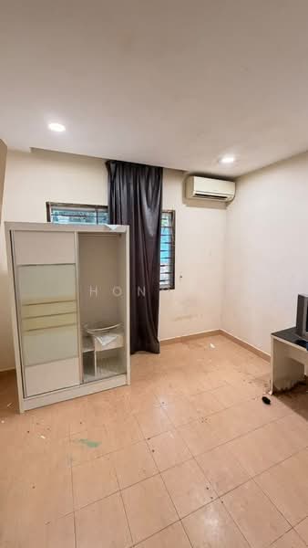 1-storey Terraced House for Sale in Taman Bukit Tiram (Ulu Tiram) - Hong . - Interior - PropertyGuru.com.my