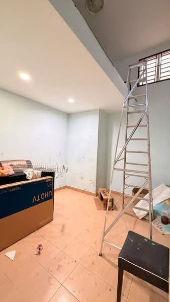 1-storey Terraced House for Sale in Taman Bukit Tiram (Ulu Tiram) - Hong . - Interior - PropertyGuru.com.my