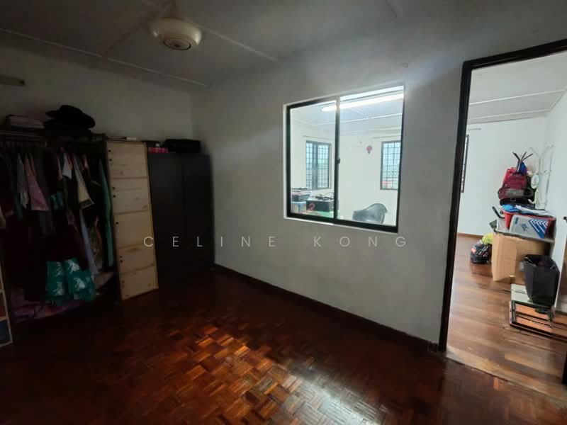 2-storey Terraced House for Sale in Taman Castlefield (Sri Petaling) - Celine Kong - Bedroom - PropertyGuru.com.my