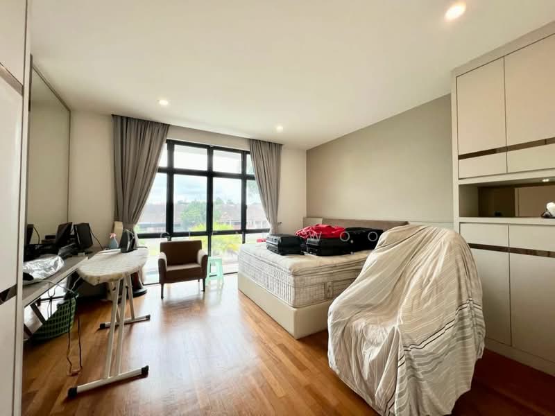 Semi-Detached House for Sale in Permas Jaya (Johor Bahru) - Glenn Woo - Bedroom - PropertyGuru.com.my