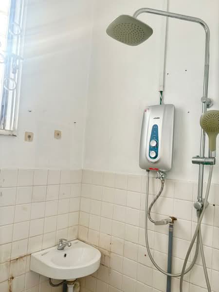 Rumah Teres 2 Tingkat untuk Dijual di Air Hitam (Penang) - Jacky Yeoh - Bathroom - PropertyGuru.com.my