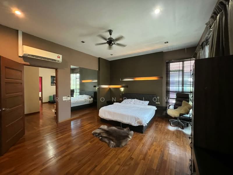 Rumah Kluster untuk Dijual di Taman Sutera Utama (Skudai) - Raymond Low - Bedroom - PropertyGuru.com.my