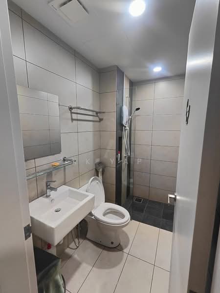 Service Residence for Rent at Plaza @ Kelana Jaya - KK Yap - Bathroom - PropertyGuru.com.my