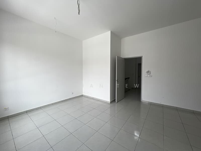 2-storey Terraced House for Sale in Setia Alam (Selangor) - Vivian Tew - Interior - PropertyGuru.com.my