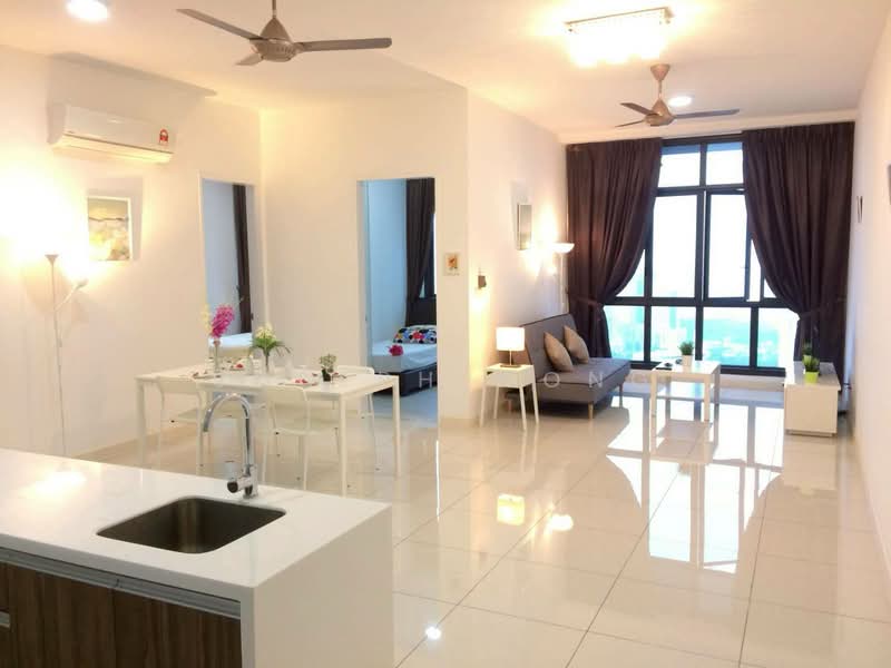 Servis Apartment untuk Disewa di Setia Sky 88 - Joseph Wong - Living Room - PropertyGuru.com.my