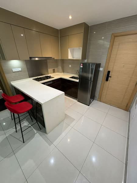 Service Residence for Rent at R&F Princess Cove Phase 1 - NG ZEN XI - Kitchen - PropertyGuru.com.my
