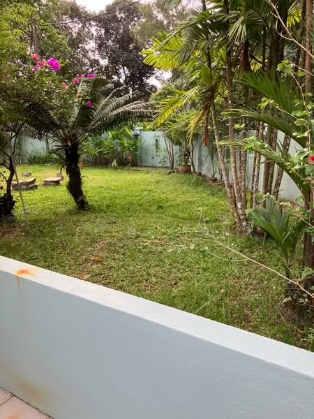 Rumah Teres 2 Tingkat untuk Dijual di Taman Wawasan (Puchong) - Celine Kong - Garden - PropertyGuru.com.my