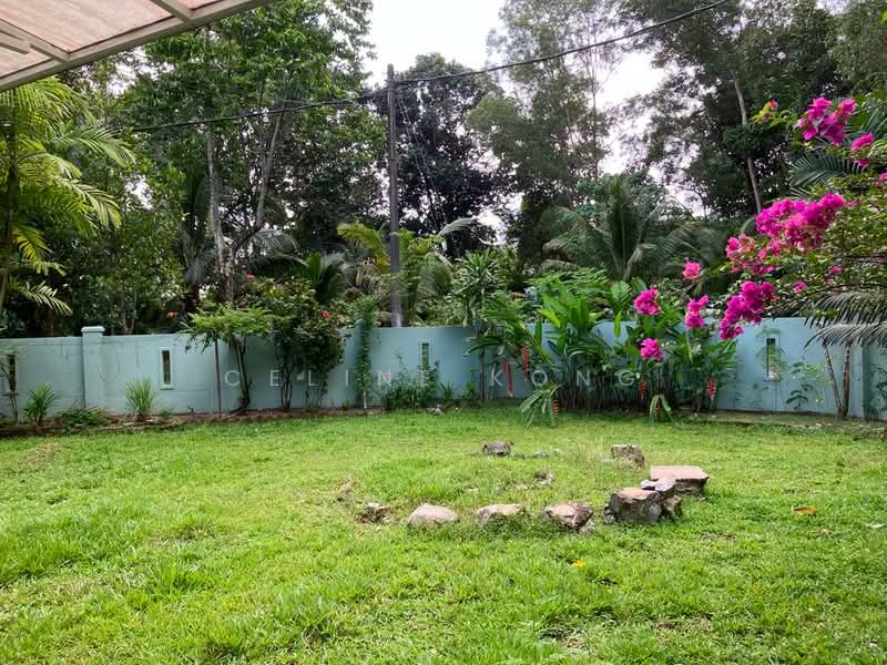 Rumah Teres 2 Tingkat untuk Dijual di Taman Wawasan (Puchong) - Celine Kong - Garden - PropertyGuru.com.my