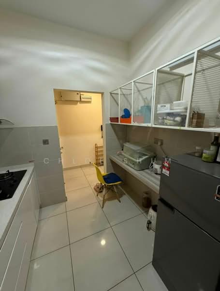Servis Apartment untuk Disewa di J.Dupion Residence - Chloe Shum - Kitchen - PropertyGuru.com.my