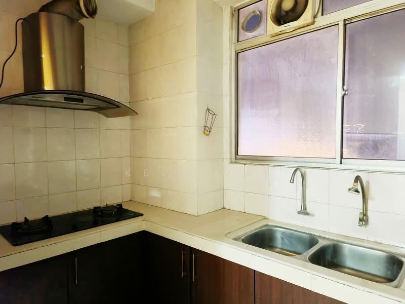 Apartment for Sale at Vista Mutiara - Kelly Lai - Kitchen - PropertyGuru.com.my