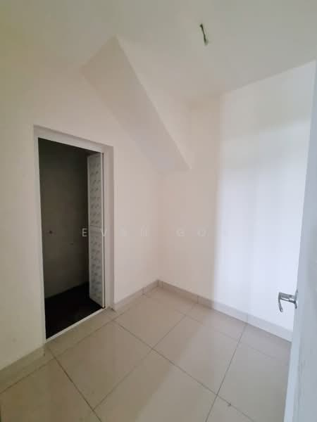 Rumah Teres 3 Tingkat untuk Dijual di Bandar Nusaputra (Puchong) - Evan Goh - Interior - PropertyGuru.com.my