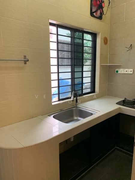 2-storey Terraced House for Sale in Shah Alam (Selangor) - Veronica Soon - Kitchen - PropertyGuru.com.my