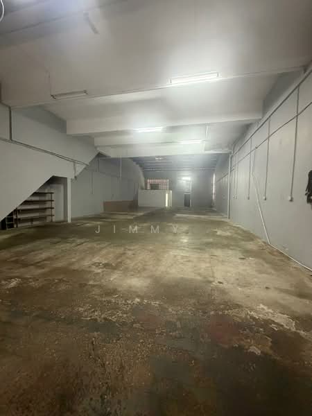Factory for Rent in Taman Tan Sri Yaacob (Johor Bahru) - Jimmy . - Interior - PropertyGuru.com.my