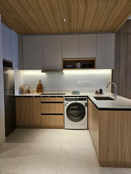 Service Residence for Sale at Parkside Residences @ Setia Federal Hill - Kelly Lim - Kitchen - PropertyGuru.com.my