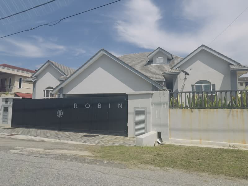 Bungalow for Sale in Bangi (Selangor) - Robin Loh - PropertyGuru.com.my
