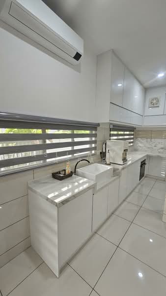 Semi-Detached House for Sale in Denai Alam (Shah Alam) - Asliza Md Asrar - Kitchen - PropertyGuru.com.my