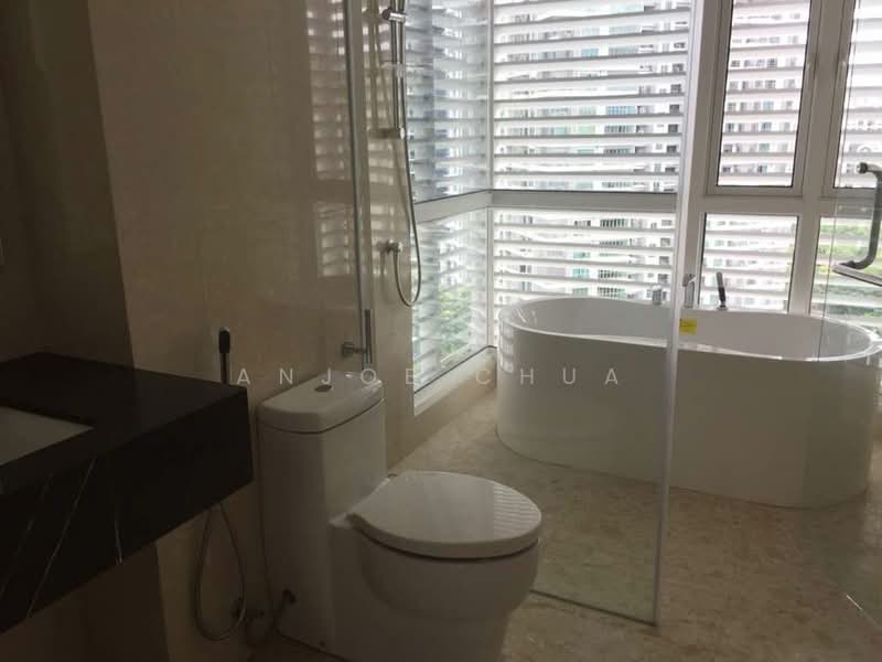 Kondominium untuk Disewa di Pavilion Hilltop - Anjoe Chua - Bathroom - PropertyGuru.com.my