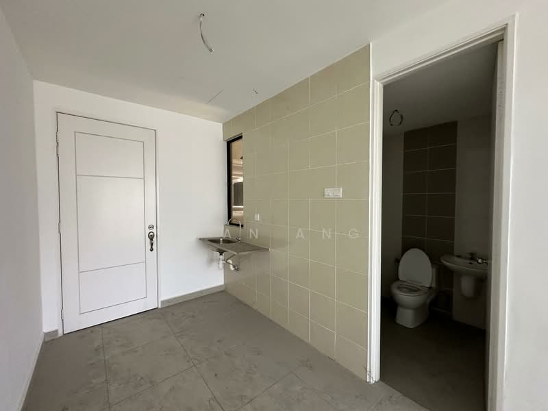 Kondominium untuk Dijual di Upper East @ Tiger Lane - Ryan Ang - Studio Pantry - PropertyGuru.com.my