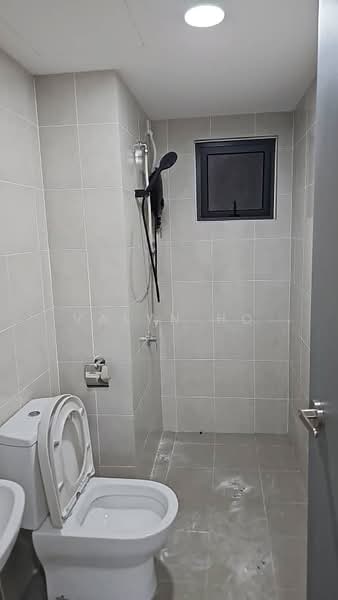 Servis Apartment untuk Disewa di M Arisa - Valyn Ho - Bathroom - PropertyGuru.com.my