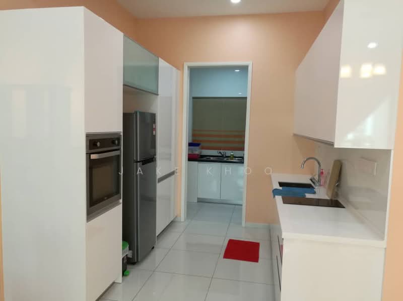 Kondominium untuk Disewa di The LIGHT COLLECTION I - Jake Khoo - Kitchen - PropertyGuru.com.my