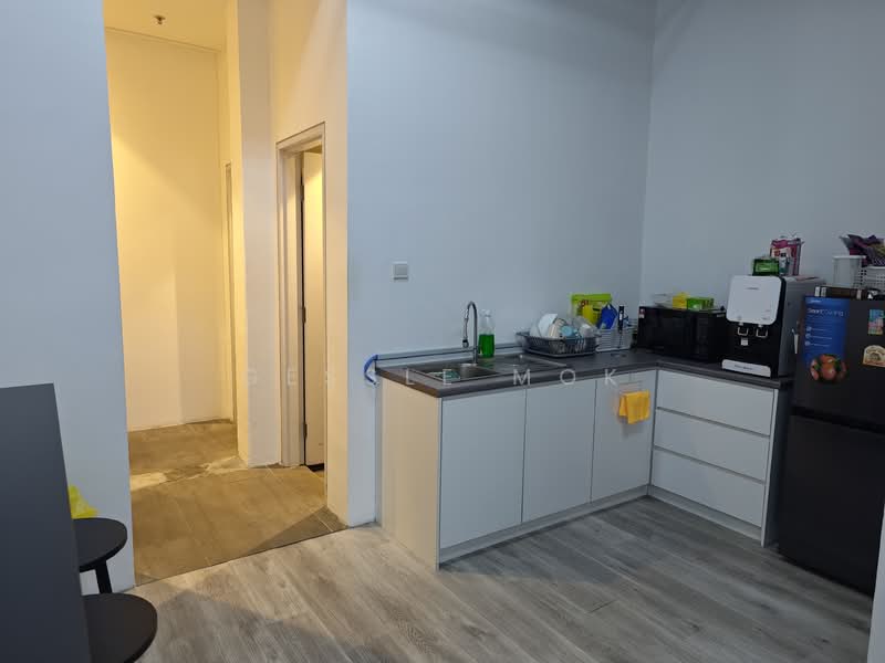 Office for Rent in Sungai Besi (Kuala Lumpur) - Gessle Mok - Kitchen - PropertyGuru.com.my